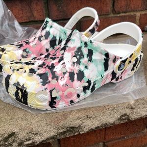 New Crocs Women's Classic Tie Dye Clog